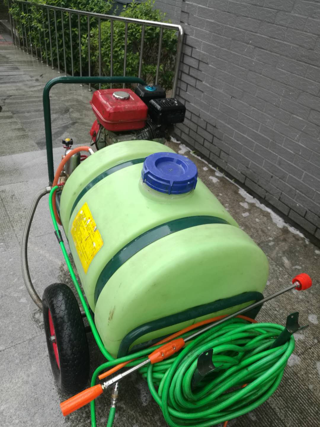 戶(hù)外噴灑車(chē)